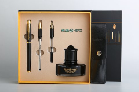 英雄7061钢笔套装